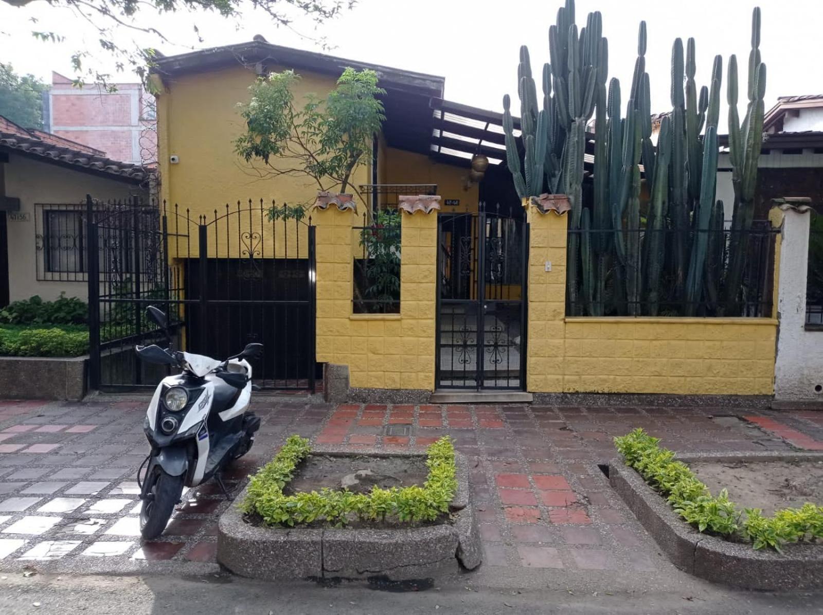 Yellow House Hostel Medellín Kültér fotó